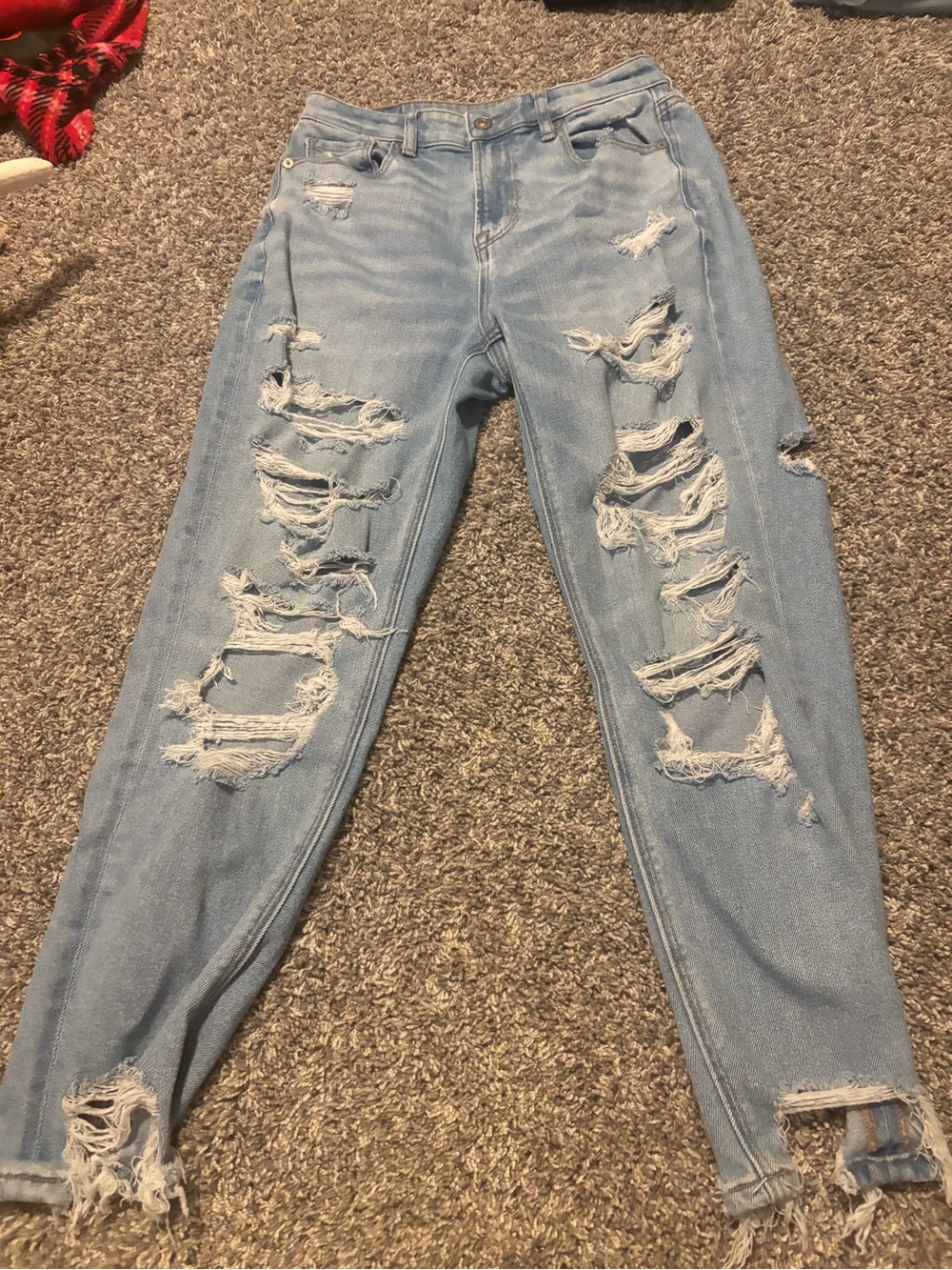 American Eagle Outfitters Light Blue Ripped Boyfriend Jeans